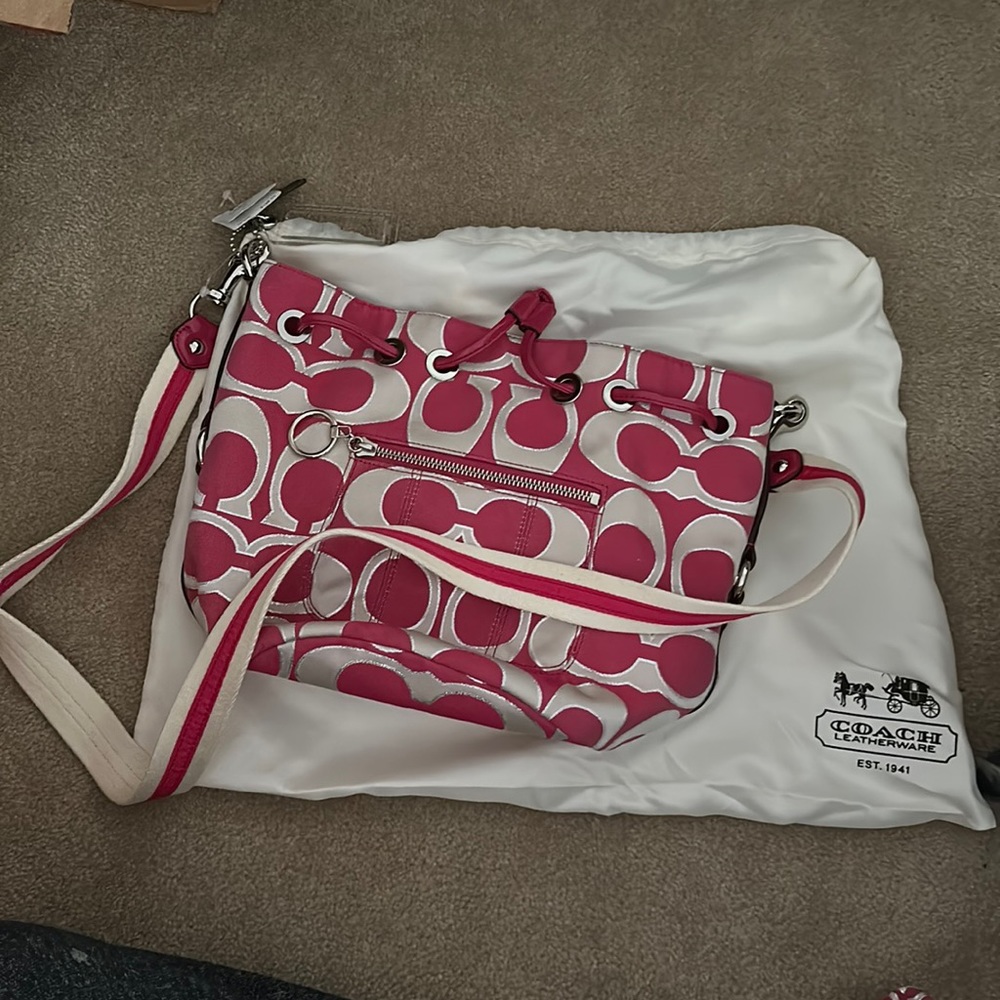 Coach Ashley Signature Poppy Collection
